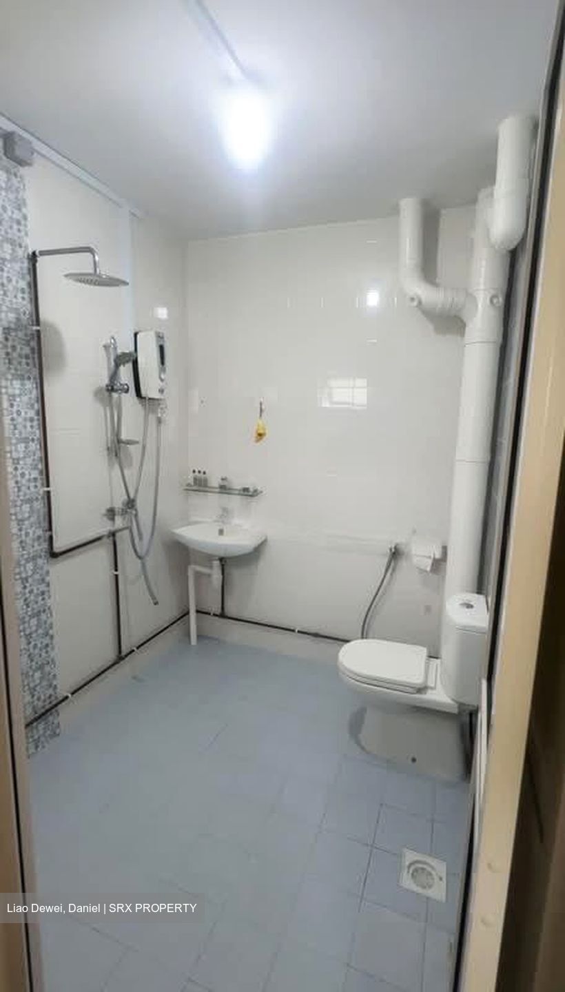 Blk 124 Tampines Street 11 (Tampines), HDB Executive #588237731